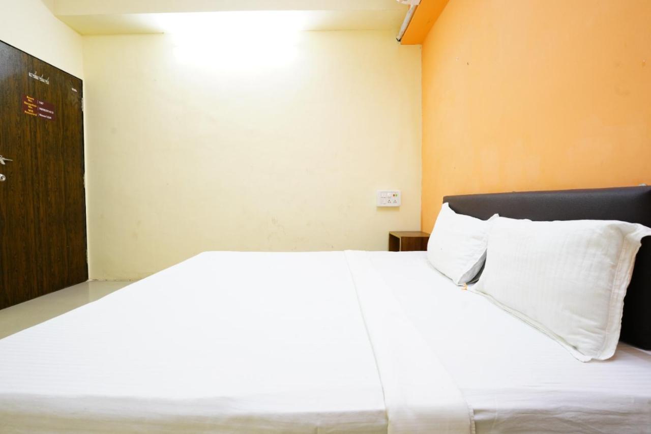 Hotel Nova Rooms Atlanta Shopping Σουράτ Εξωτερικό φωτογραφία